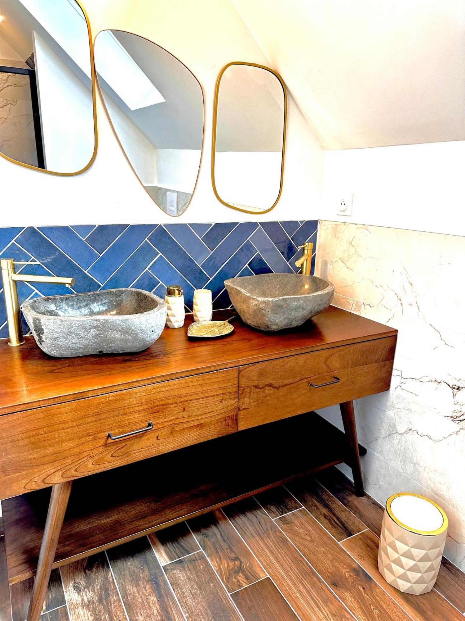Maison Adeli - Spa- Brasero-Billard- Netflix-Wifi Dozule Bagian luar foto
