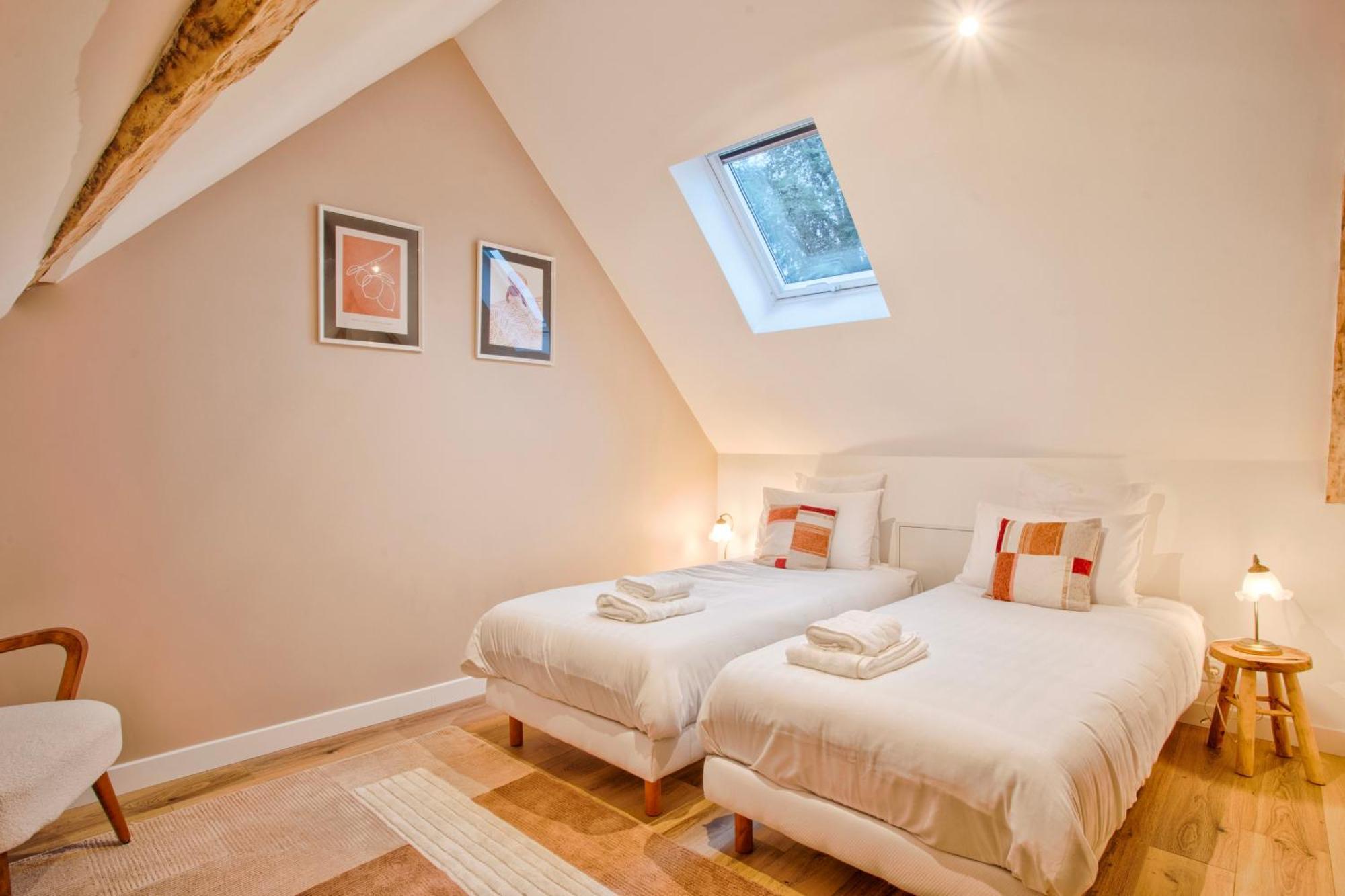 Maison Adeli - Spa- Brasero-Billard- Netflix-Wifi Dozule Bagian luar foto