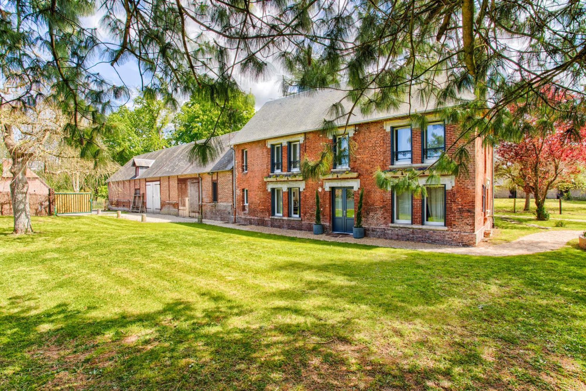 Maison Adeli - Spa- Brasero-Billard- Netflix-Wifi Dozule Bagian luar foto